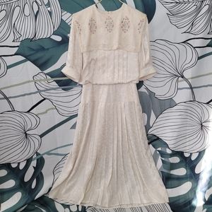 Vintage women's 1980's Easter dress with shoulder pads size 6